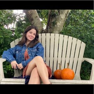 Meet your Posher, Fabi